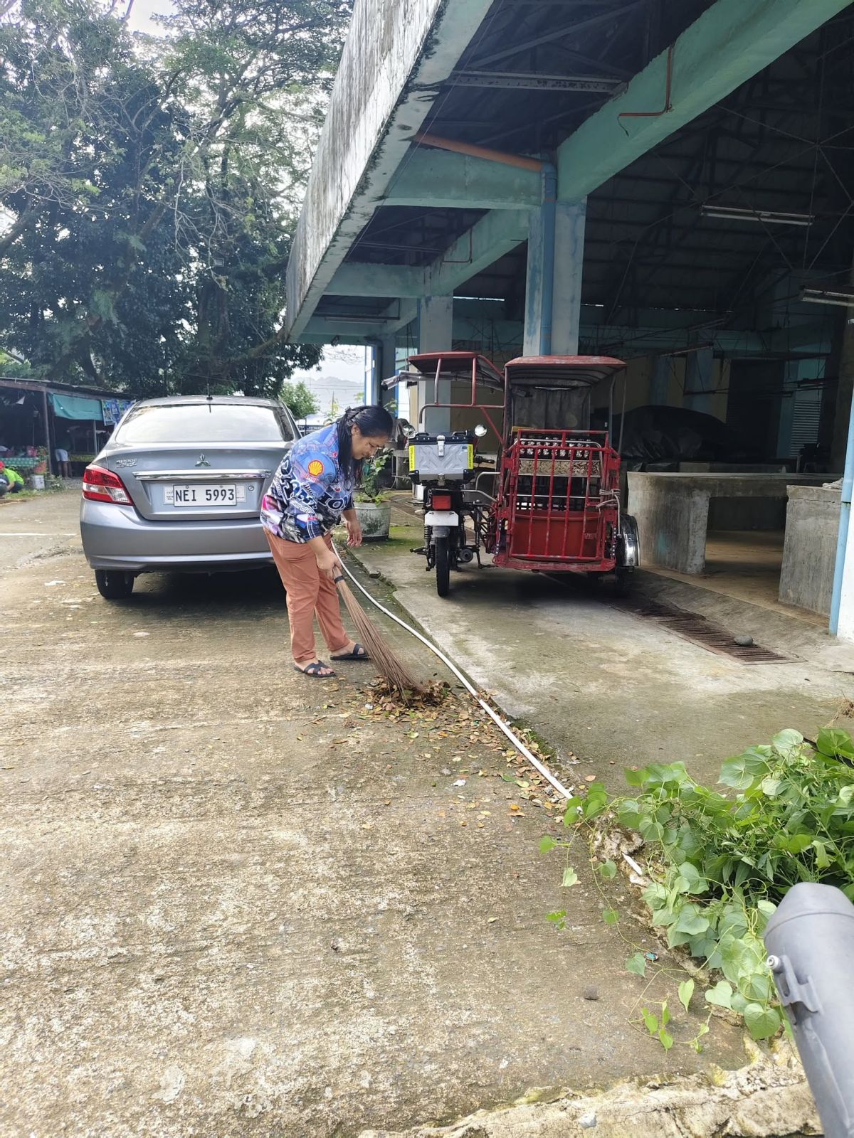 CLEAN-UP DRIVE AT SUYO PUBLIC MARKET - Image 9